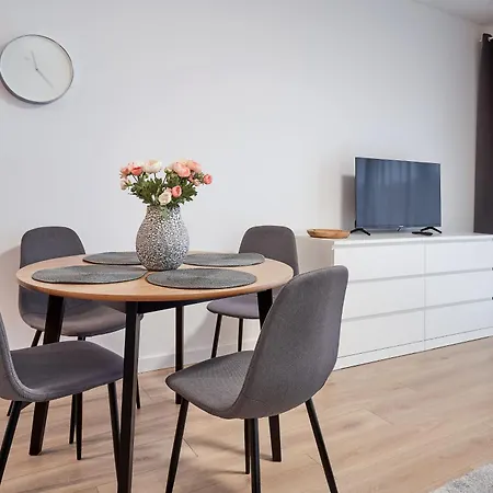 Апартаменти Zelazna Modern Studio Познань